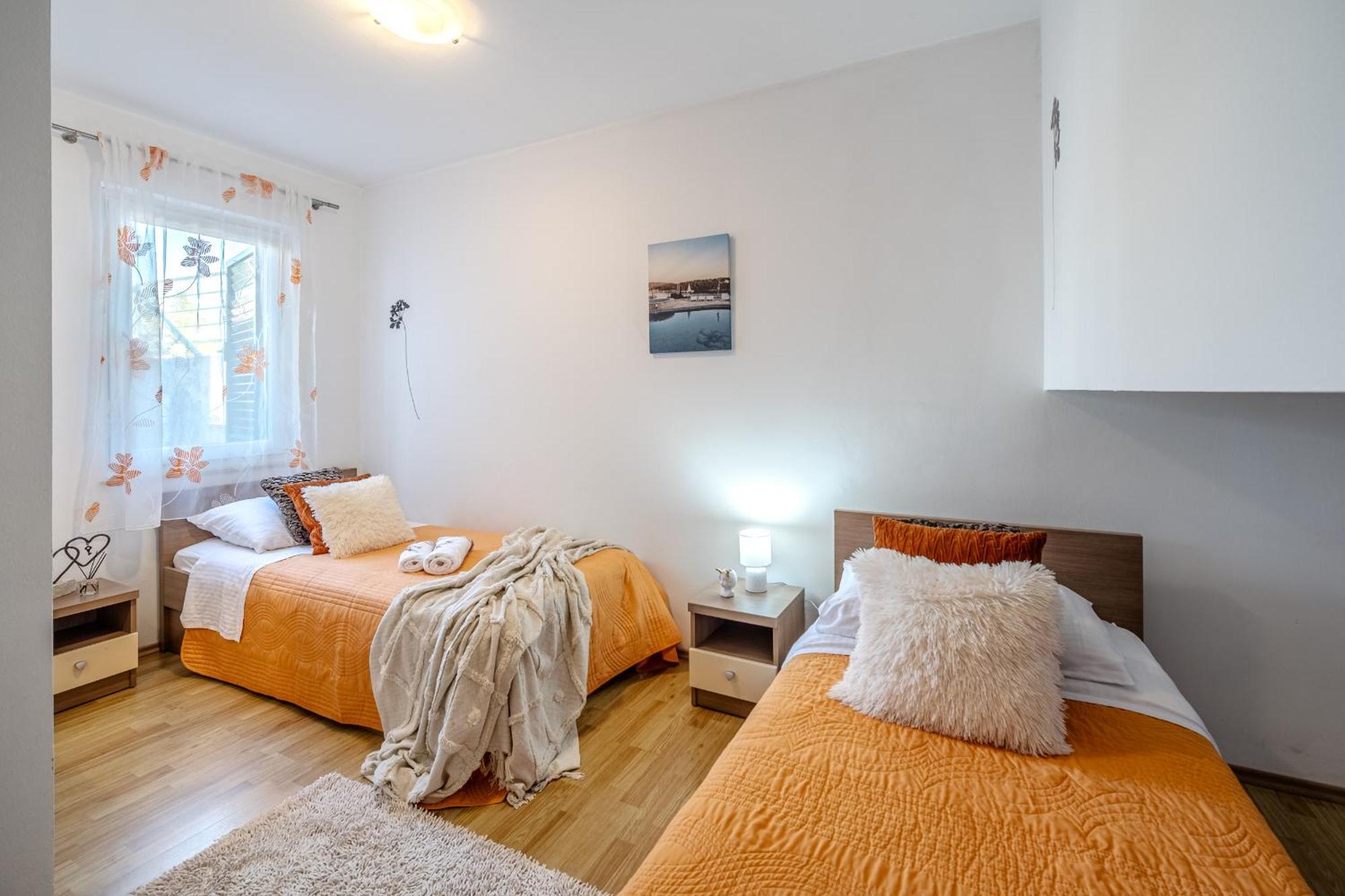 Apartment Milna - With Swimming Pool & Amazing Seaviews, Above Bijaka Beach Milna (Brac) Exterior foto