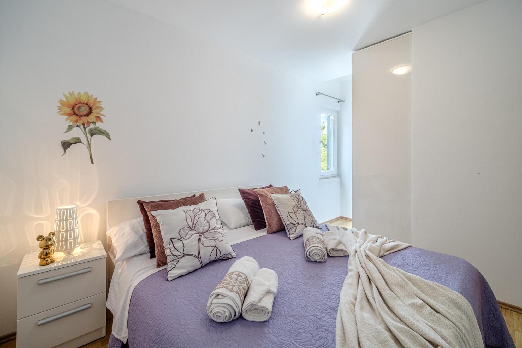 Apartment Milna - With Swimming Pool & Amazing Seaviews, Above Bijaka Beach Milna (Brac) Exterior foto