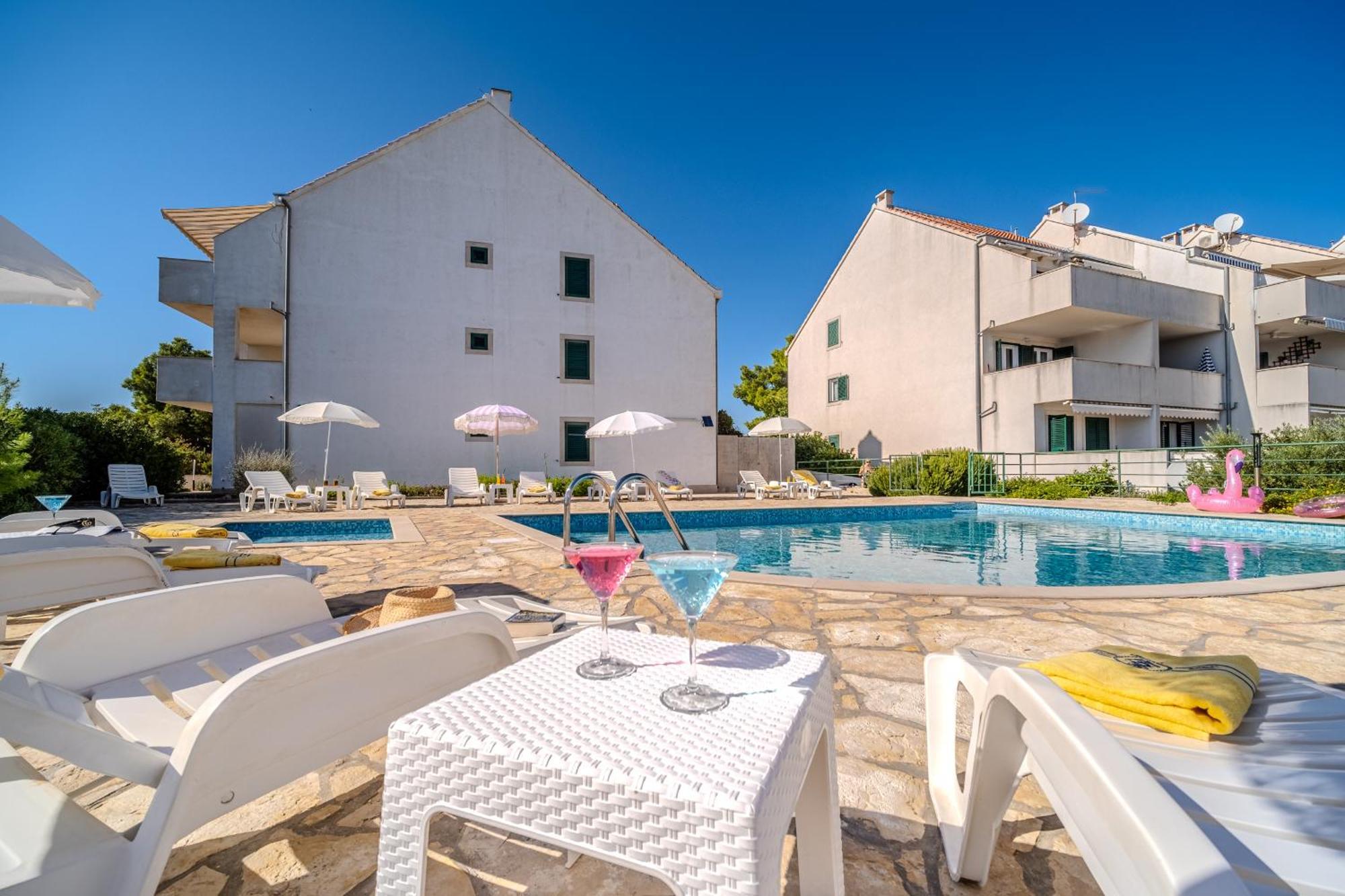 Apartment Milna - With Swimming Pool & Amazing Seaviews, Above Bijaka Beach Milna (Brac) Exterior foto